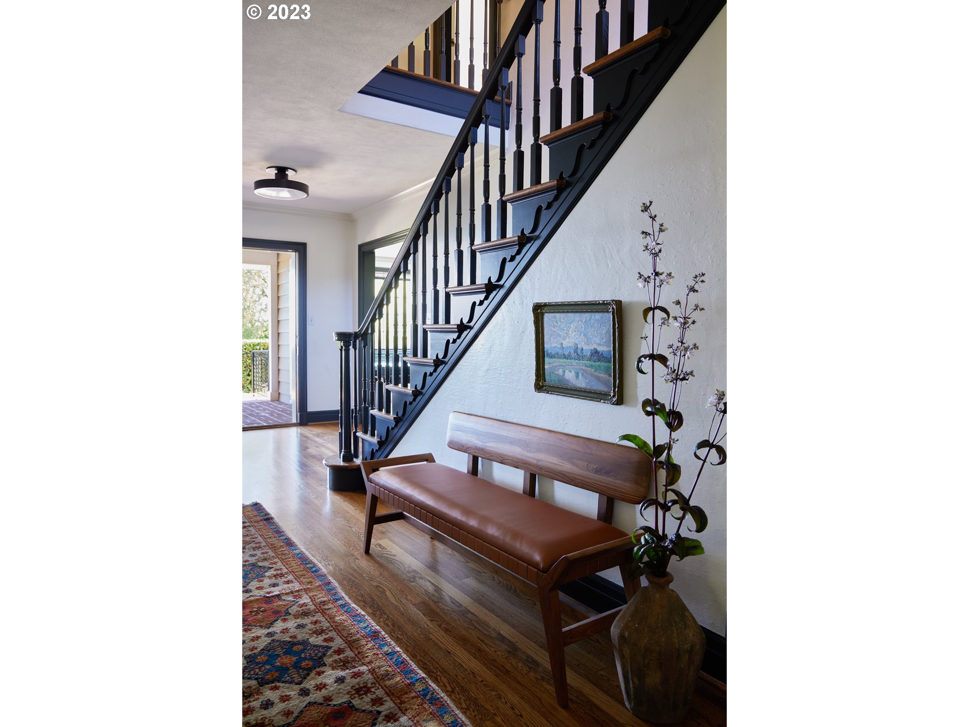 4129 Southwest Greenleaf Court Portland, OR 97221 - Photo 21 of 48 a view of entryway