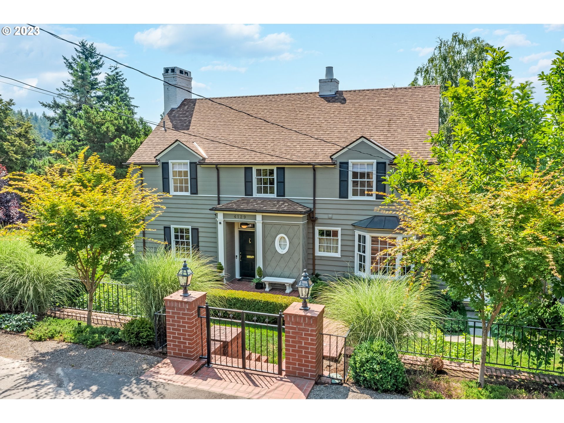 4129 Southwest Greenleaf Court Portland, OR 97221 - Photo 45 of 48 a aerial view of a house