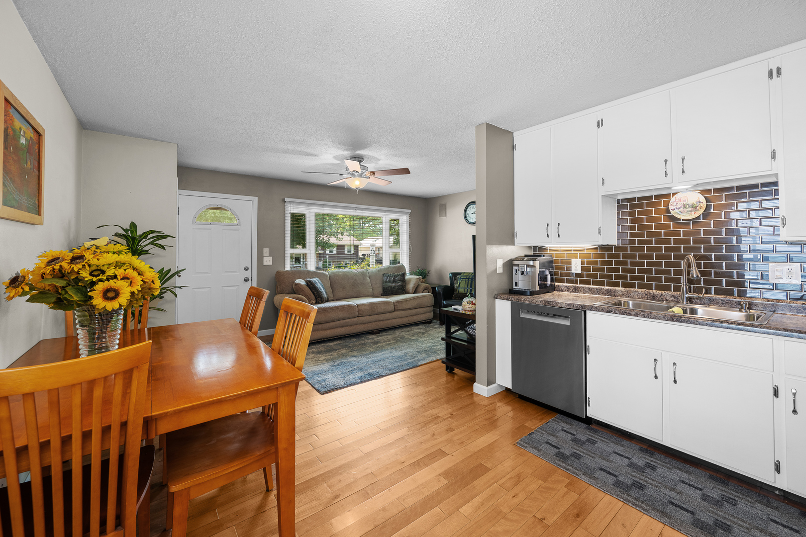 2412 Maplecrest Road Bettendorf, IA 52722 - Photo 11 of 37 Gallery Image 11