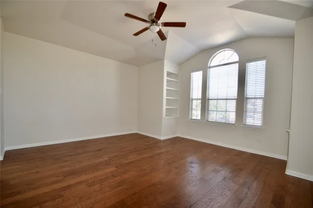 $3,000 | 9617 Solana Vista Loop, Unit A, Austin, TX 78750