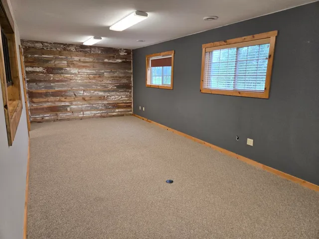 $269,000 | W2003 Highway 21, Berlin, WI 54923