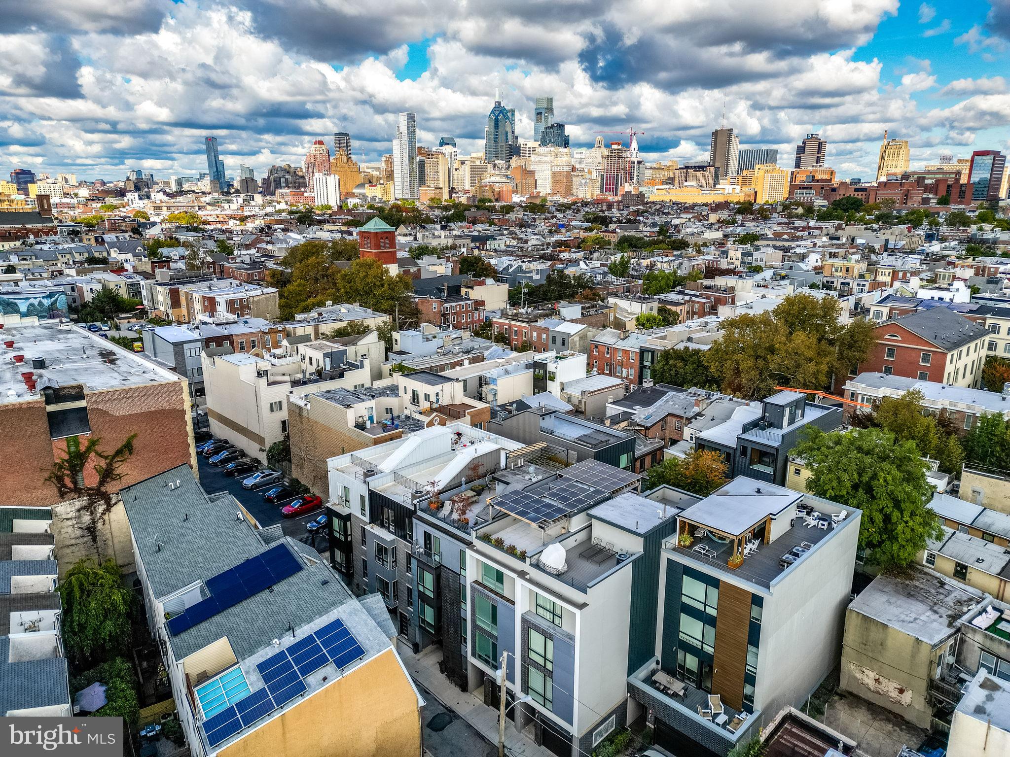 609 Queen Street Philadelphia, PA 19147 - Photo 23 of 29 an aerial view of a city