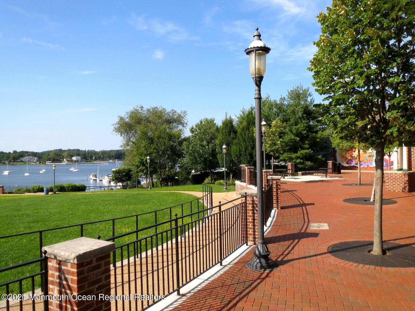 34 Pinckney Road, Unit C Red Bank, NJ 07701 - Photo 9 of 13 Riverside Gardens Park