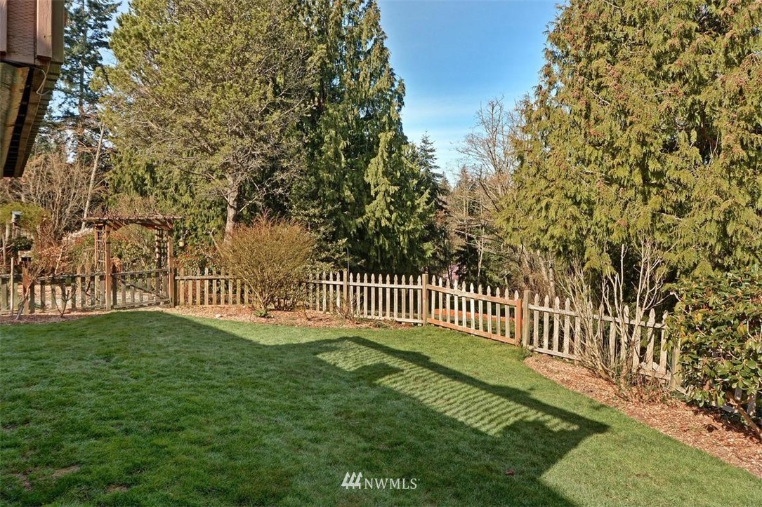 7515 Ridge Way Edmonds, WA 98026 - Photo 21 of 24 Gallery Image 21
