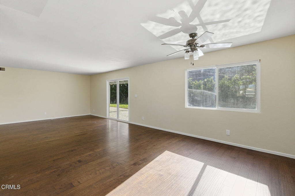 593 Talbert Avenue Simi Valley, CA 93065 - Photo 11 of 39 025_cjp_2196_4000_print_818