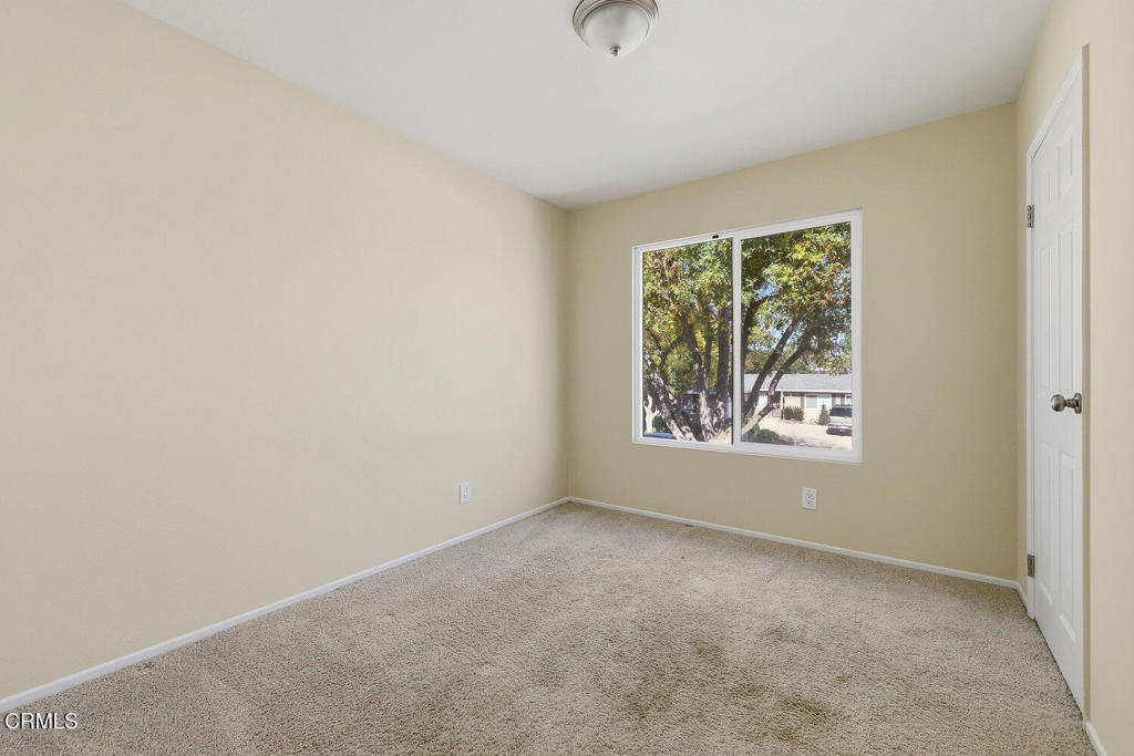 593 Talbert Avenue Simi Valley, CA 93065 - Photo 23 of 39 011_cjp_2126_4000_print_173