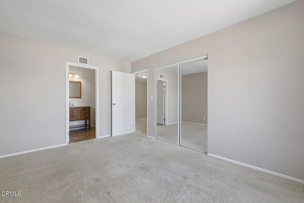 593 Talbert Avenue Simi Valley, CA 93065 - Photo 26 of 39 009_cjp_2116_4000_print_116