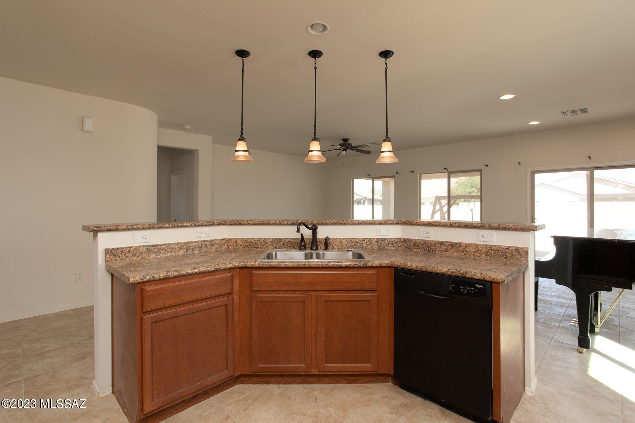 21682 East Frontier Road Red Rock, AZ 85145 - Photo 14 of 32 Gallery Image 14