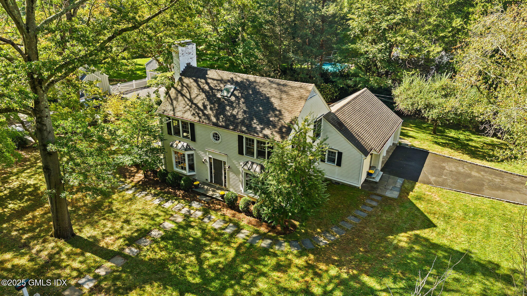 37 Ridgeview Avenue Greenwich, CT 06830 - Photo 49 of 49 a aerial view of a house with a yard