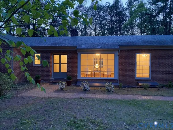 $342,500 | 3271 Rosney Road, Dillwyn, VA 23936