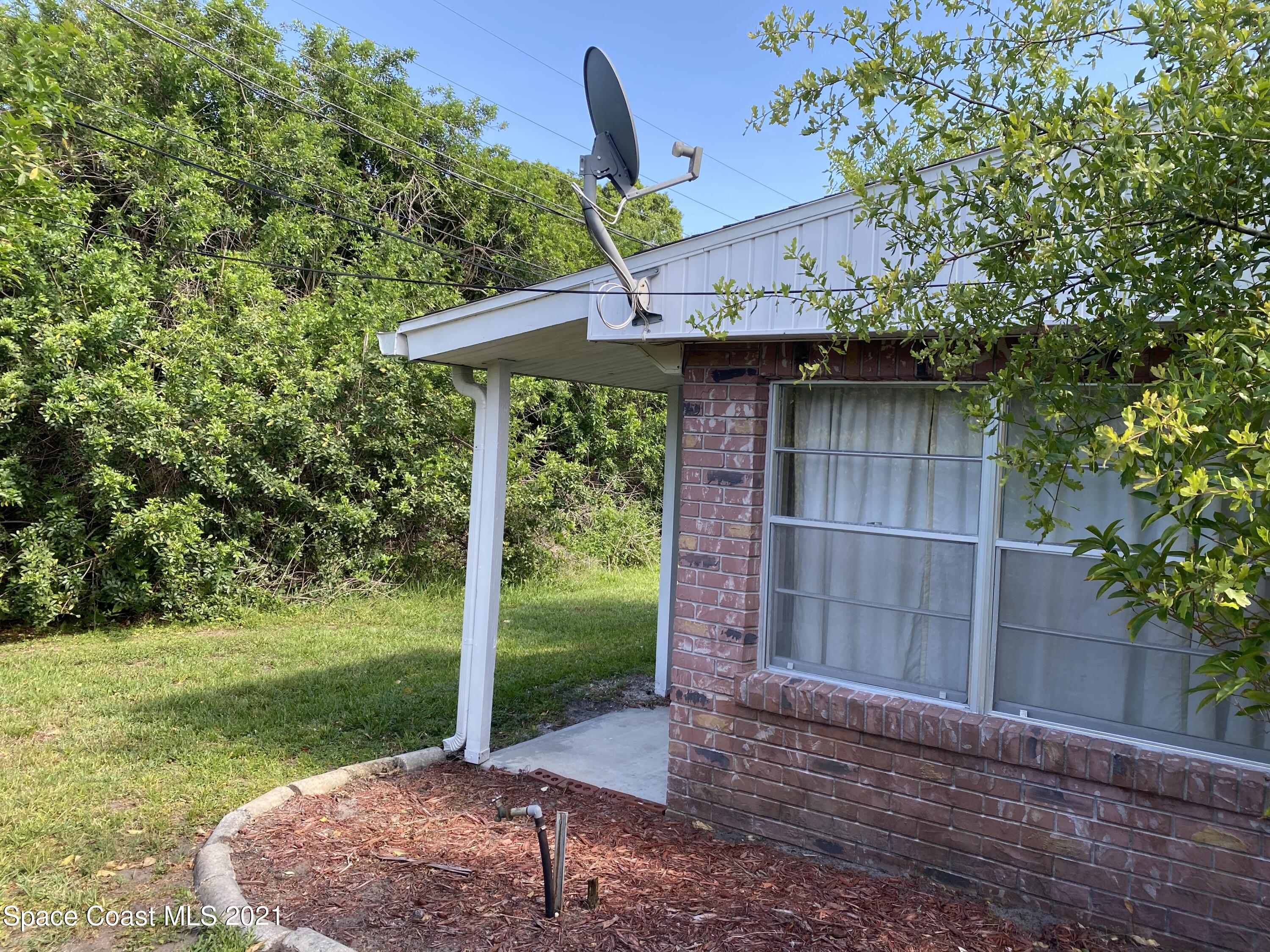 200 Lee Road Melbourne, FL 32904 - Photo 7 of 70 IMG_1254