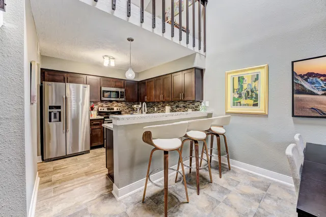 $223,500 | 2611 Grants Lake Boulevard, Unit 181, Sugar Land, TX 77479