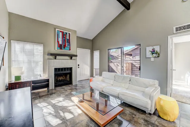 $223,500 | 2611 Grants Lake Boulevard, Unit 181, Sugar Land, TX 77479