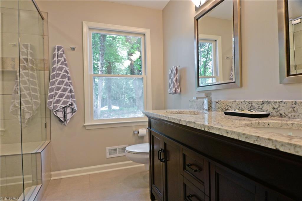 4931 Hackamore Road Greensboro, NC 27410 - Photo 15 of 29 Master Bath