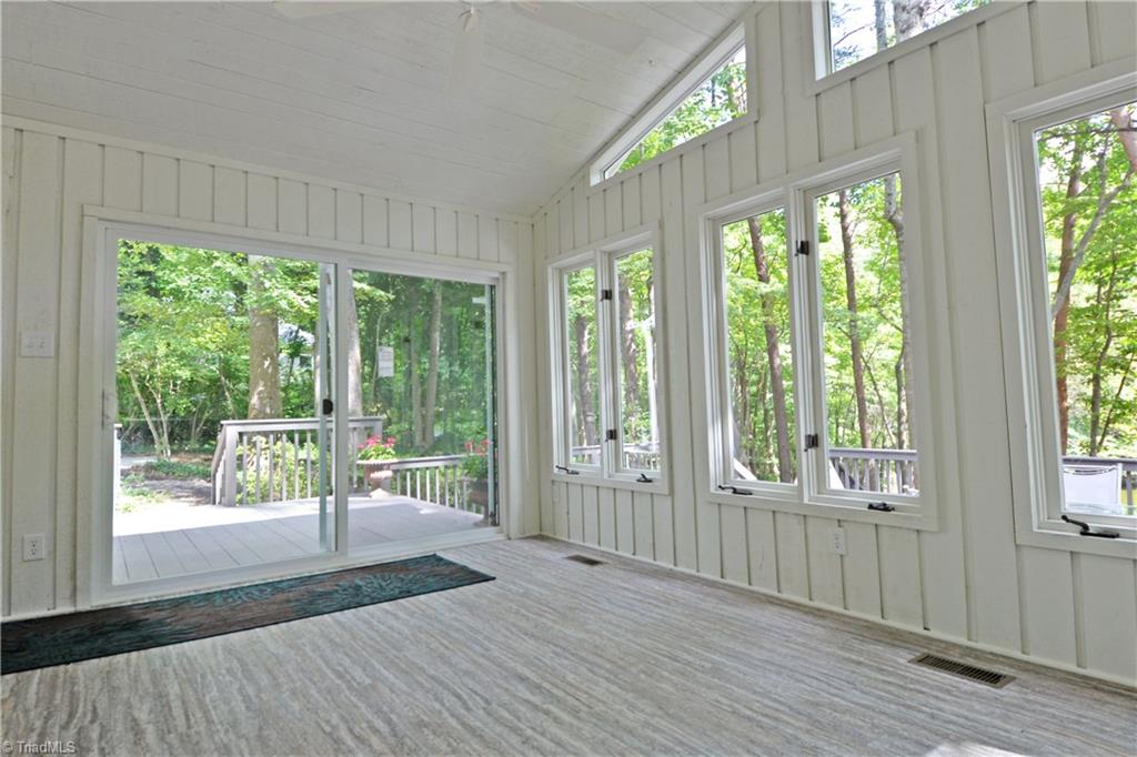 4931 Hackamore Road Greensboro, NC 27410 - Photo 18 of 29 Sunroom