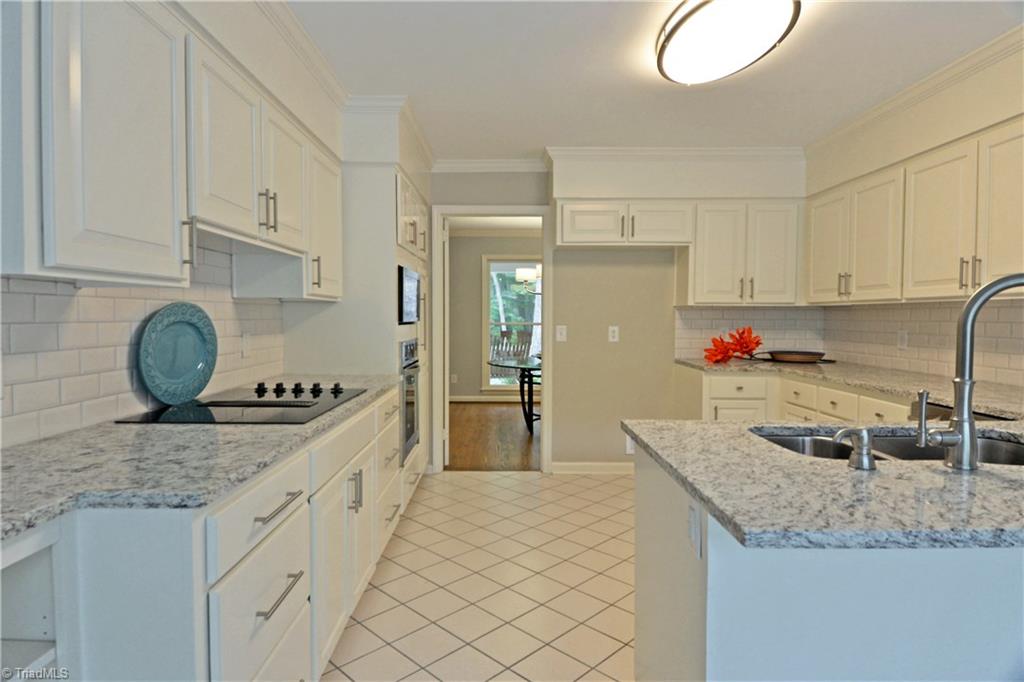 4931 Hackamore Road Greensboro, NC 27410 - Photo 9 of 29 Kitchen