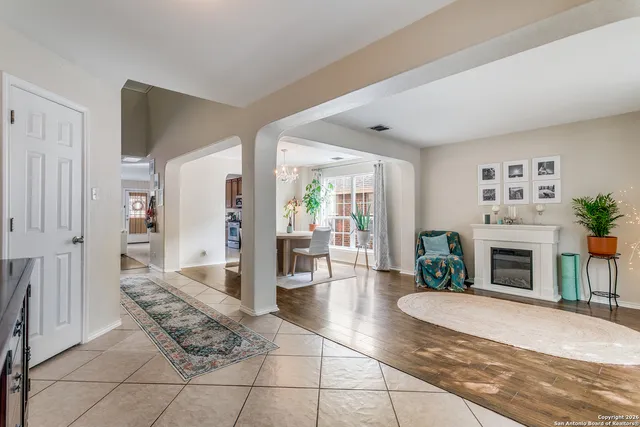 $309,900 | 204 Canyon Vista, Cibolo, TX 78108