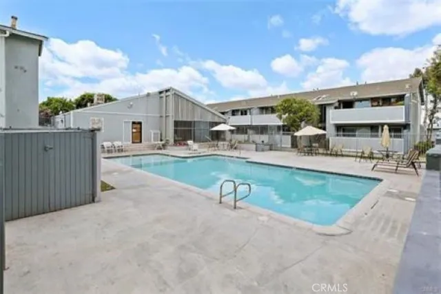 $2,395 | 1250 South Brookhurst Street, Anaheim, CA 92804