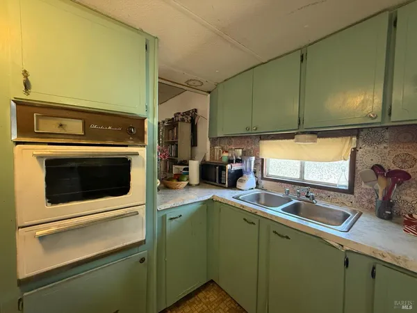 $29,999 | 2200 South State Street, Unit 3, Ukiah, CA 95482
