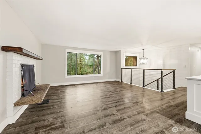 $4,300 | 1307 251st Avenue Southeast, Sammamish, WA 98075