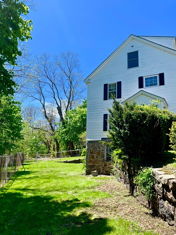 2 Walker Road Peabody, MA 01960 - Photo 3 of 6 Gallery Image 3