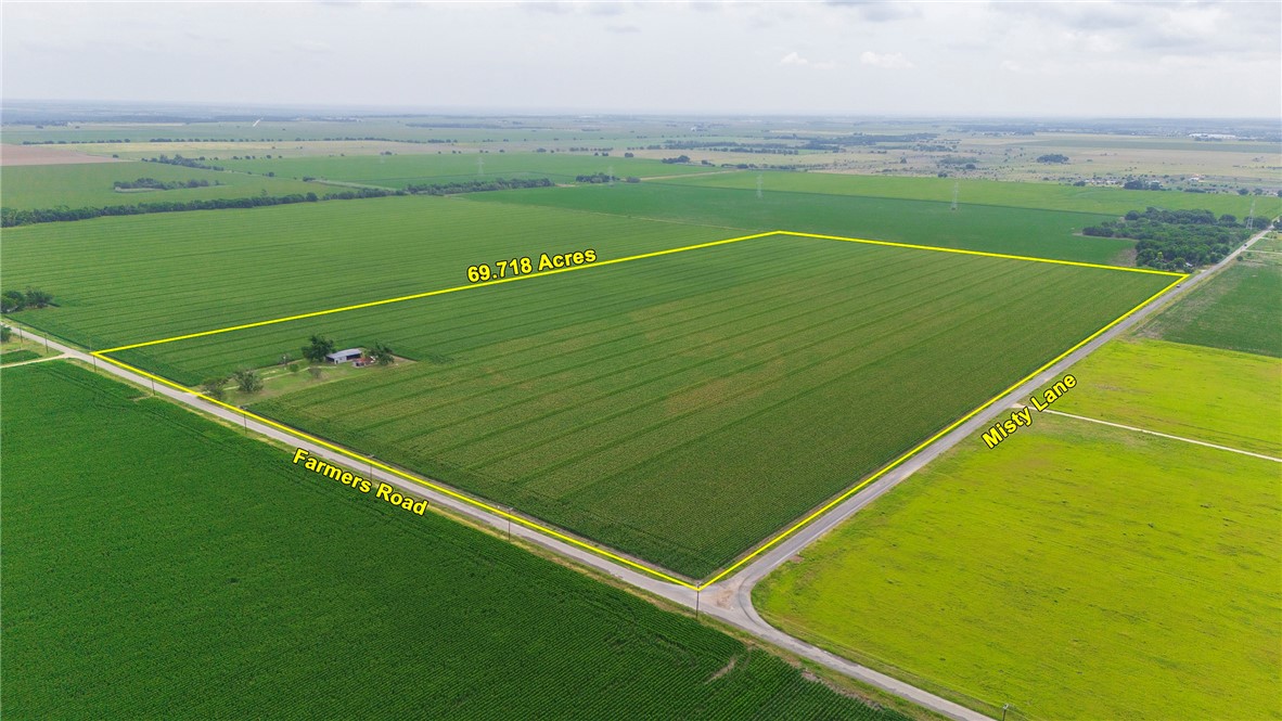1923 Farmers Road Maxwell, TX 78656 - Photo 7 of 17 a view of a tennis court