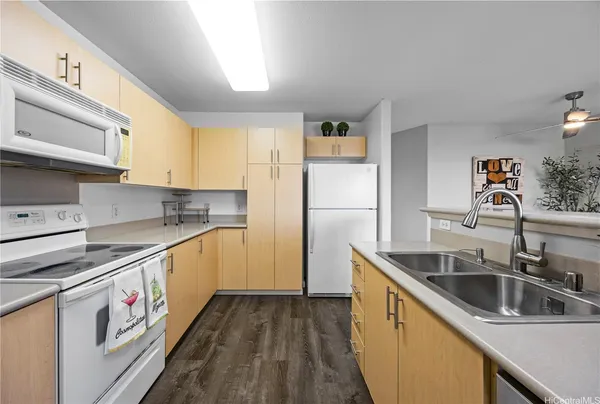 $579,000 | 95-1141 Koolani Drive, Unit 115, Mililani, HI 96789