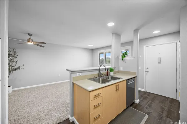 $579,000 | 95-1141 Koolani Drive, Unit 115, Mililani, HI 96789
