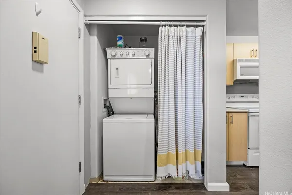 $579,000 | 95-1141 Koolani Drive, Unit 115, Mililani, HI 96789
