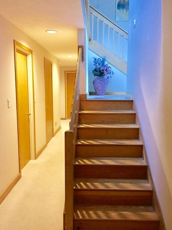 65 Autumn Road Weston, MA 02493 - Photo 12 of 20
