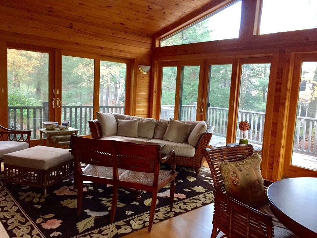 65 Autumn Road Weston, MA 02493 - Photo 7 of 20