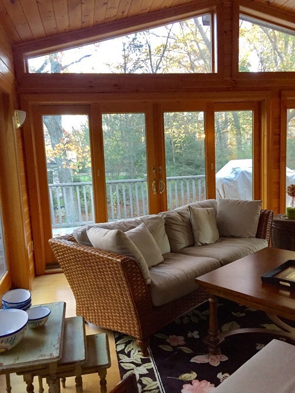 65 Autumn Road Weston, MA 02493 - Photo 8 of 20