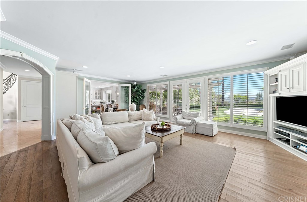 25838 Chalmers Place Calabasas, CA 91302 - Photo 11 of 51