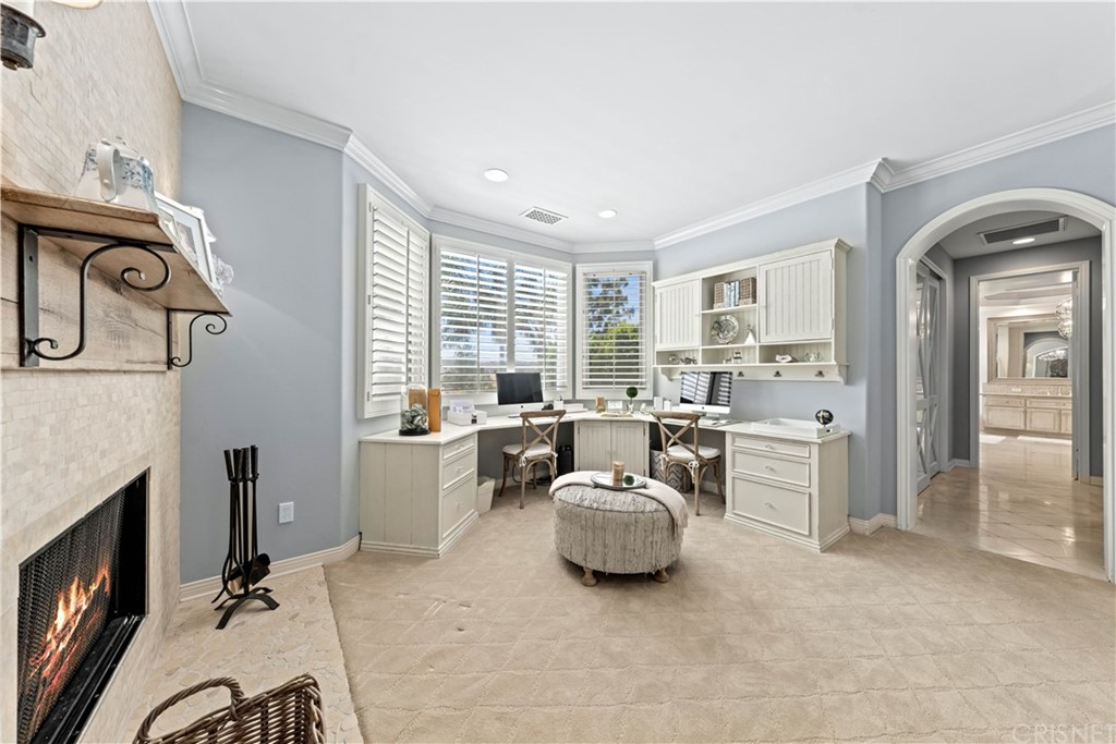 25838 Chalmers Place Calabasas, CA 91302 - Photo 24 of 51