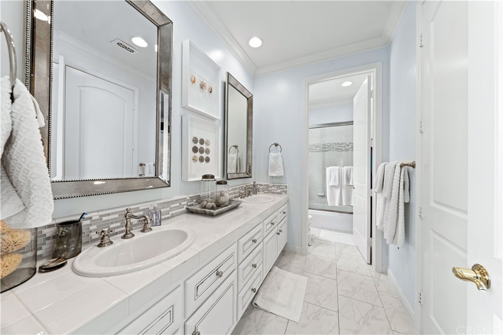 25838 Chalmers Place Calabasas, CA 91302 - Photo 32 of 51