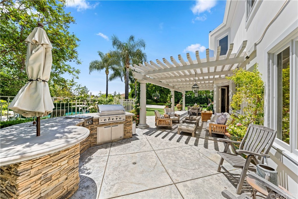 25838 Chalmers Place Calabasas, CA 91302 - Photo 39 of 51