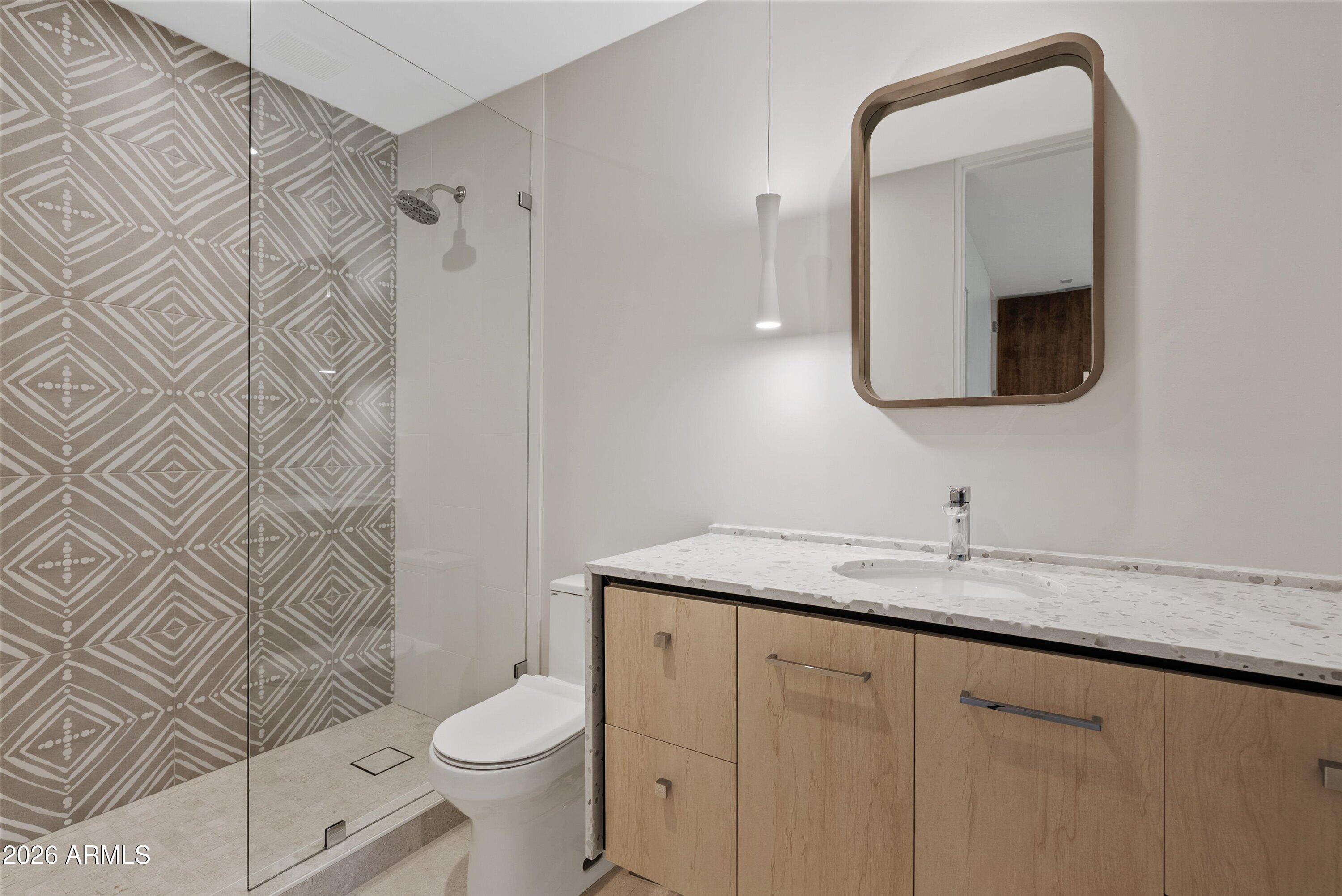 4610 East Flower Street Phoenix, AZ 85018 - Photo 29 of 41 Bathroom 3