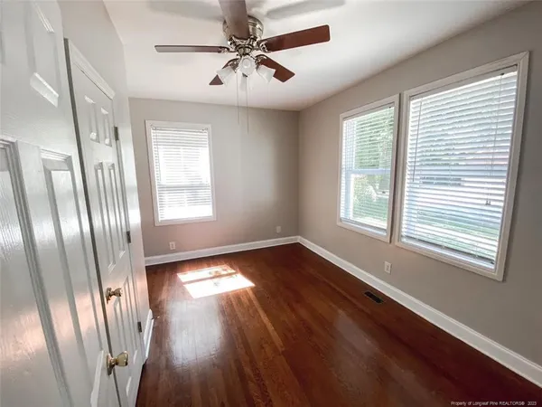 $1,250 | 302 East 13th Street, Lumberton, NC 28358