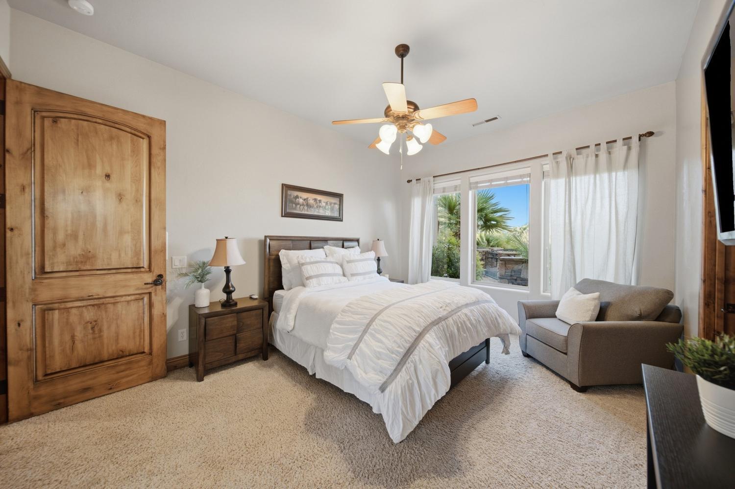 1536 Cliff Point Circle St. George, UT 84790 - Photo 16 of 24 016-053-Private Guest-1500x1000