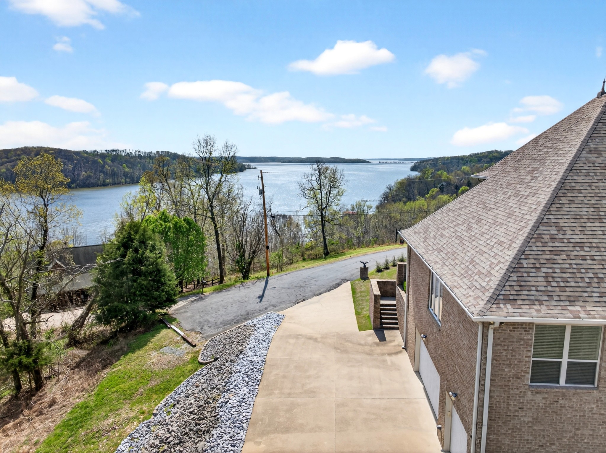 501 River Trace Road Dover, TN 37058 - Photo 72 of 84 a view of a terrace with sky view