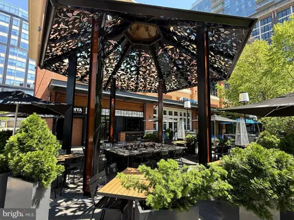 $2,795,000 | 11000 Luxmanor Road, North Bethesda, MD 20852