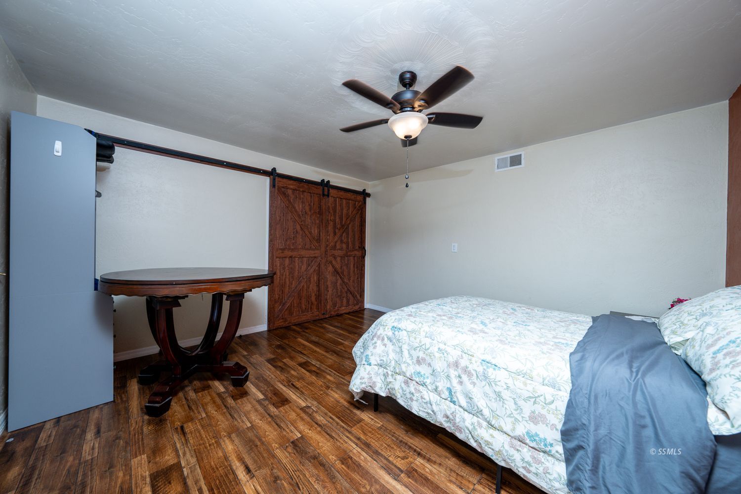 1252 Wayne Street Ridgecrest, CA 93555 - Photo 30 of 44 Gallery Image 30