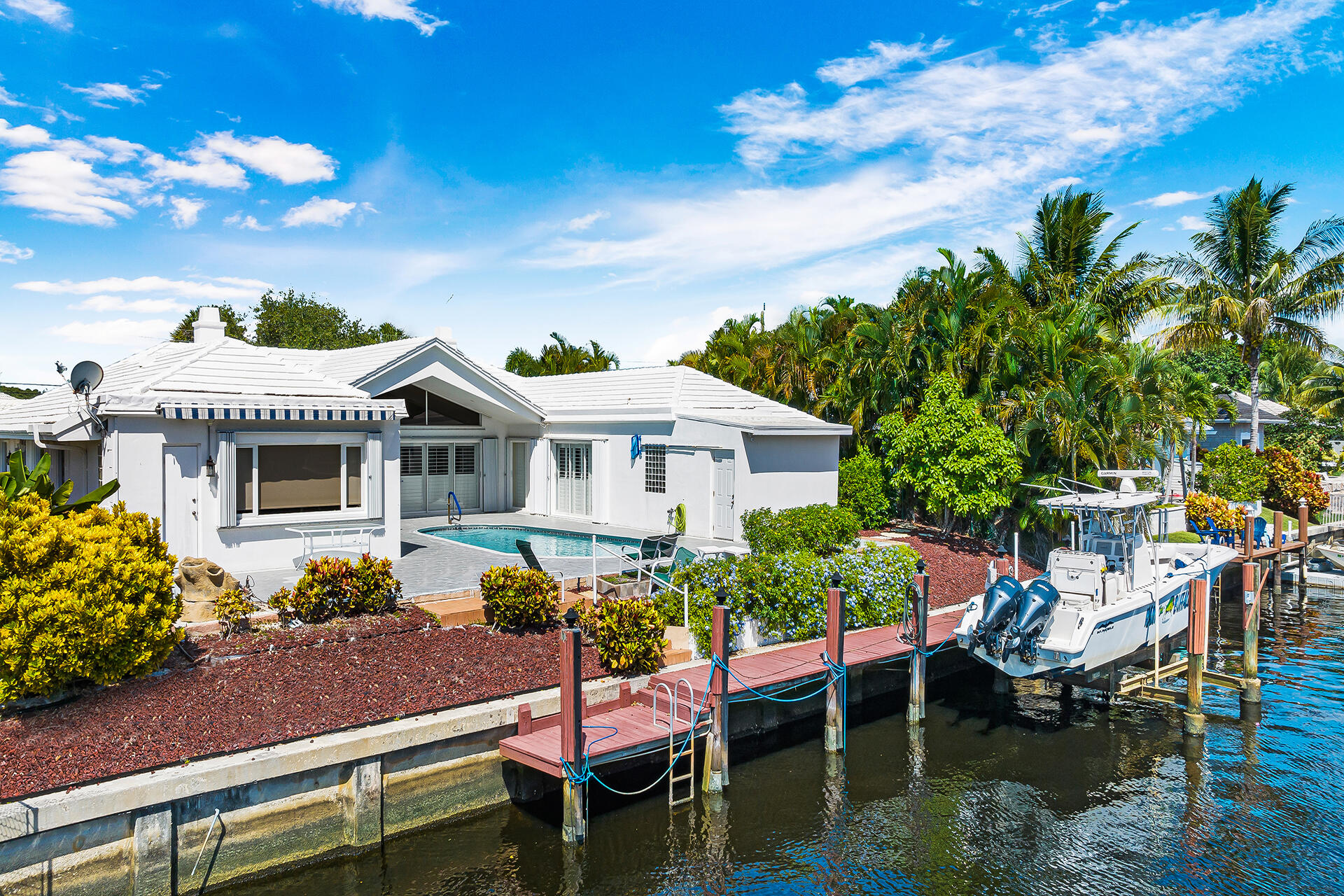 1320 Cypress Way Boca Raton, FL 33486 - Photo 3 of 45 Rear view
