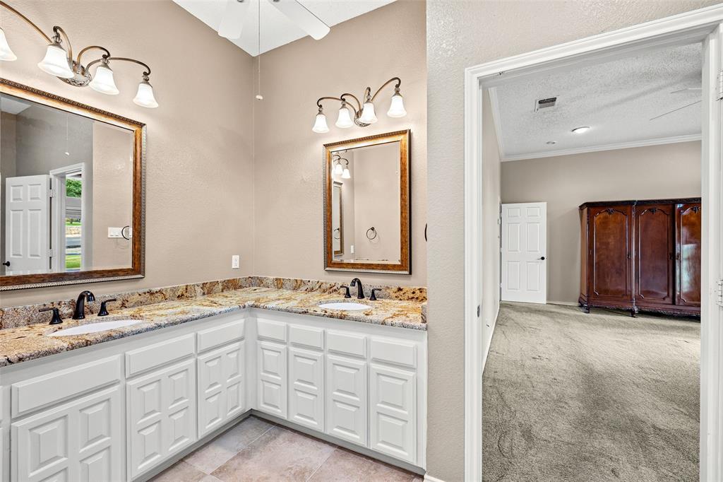 10100 Ravenswood Road Granbury, TX 76049 - Photo 21 of 40