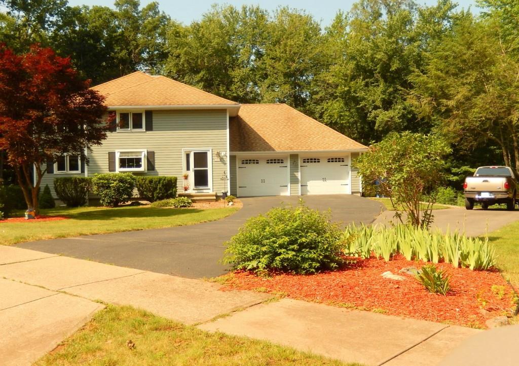 200 Knollwood Road Manchester, CT 06042 - Photo 1 of 1 Gallery Image 1