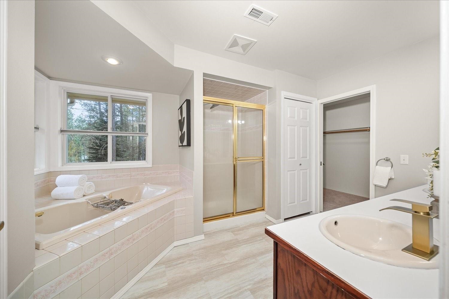 18011 North Saddle Hill Road Colbert, WA 99005 - Photo 18 of 49