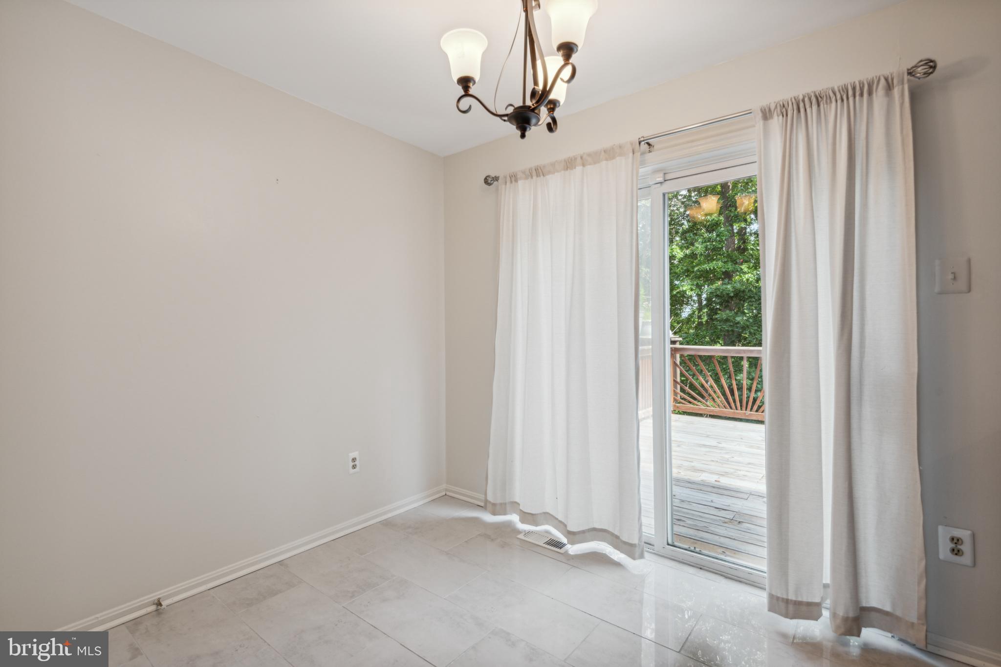 3750 Foxford Stream Road Nottingham, MD 21236 - Photo 7 of 40 Gallery Image 7