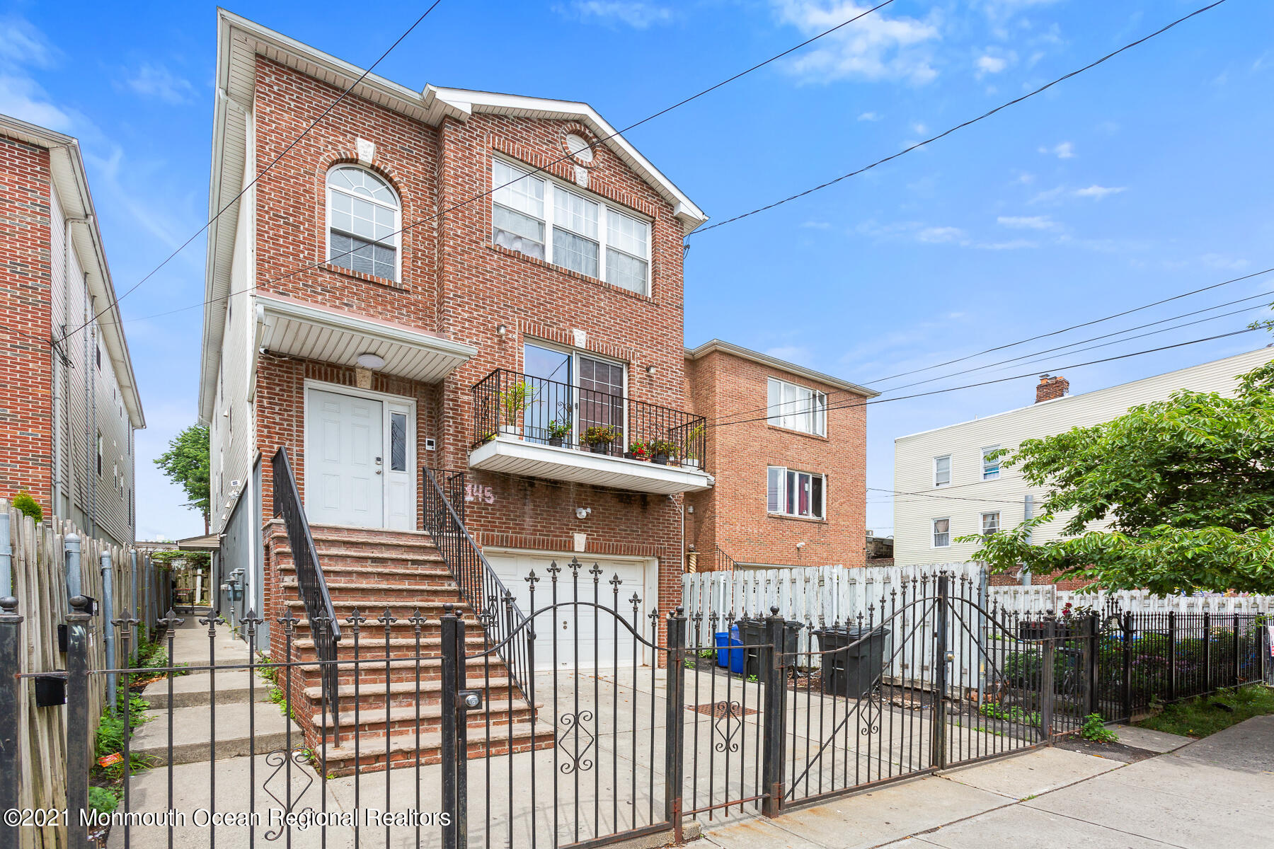 145 Norfolk Street Newark, NJ 07103 - Photo 4 of 19 145_NorfolkSt_LowRes-05