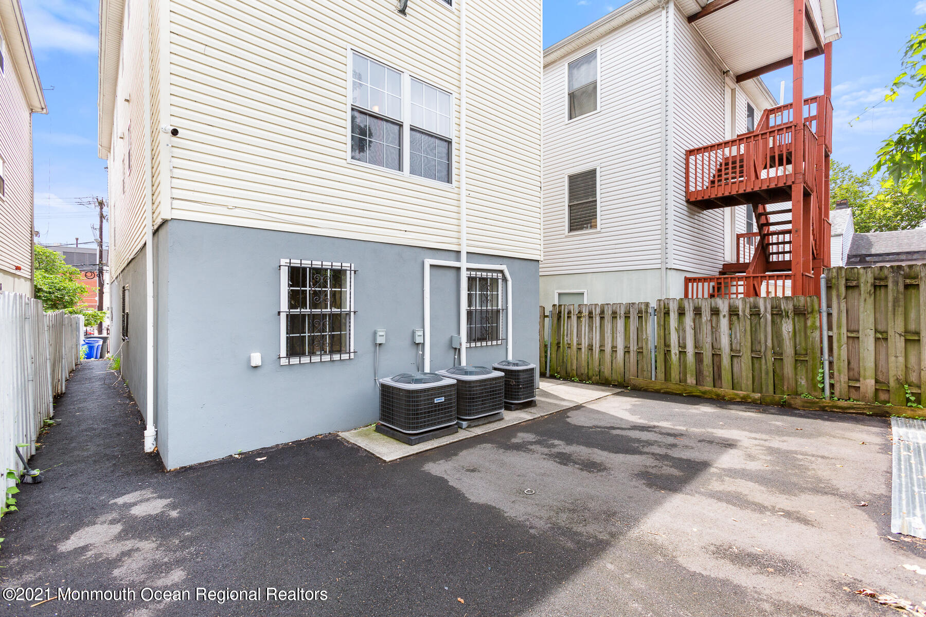 145 Norfolk Street Newark, NJ 07103 - Photo 7 of 19 145_NorfolkSt_LowRes-08