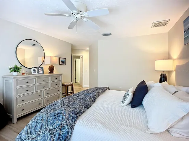 $2,485,000 | 620 North Point Drive, Holmes Beach, FL 34217